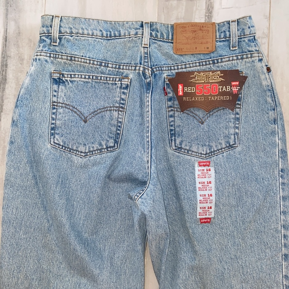 Vtg. Levi’s 551 Relaxed & Tapered Acid Wash (1997), 32x30, NWT, $69 MSRP - Picture 11 of 14